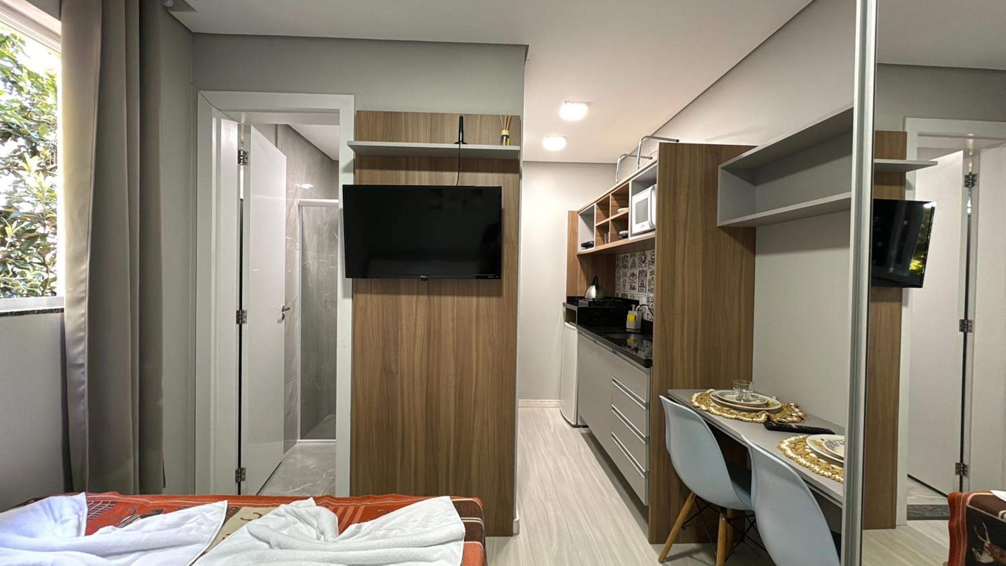 4- Studio Para Casal. Otima Localizacao كوريتيبا المظهر الخارجي الصورة